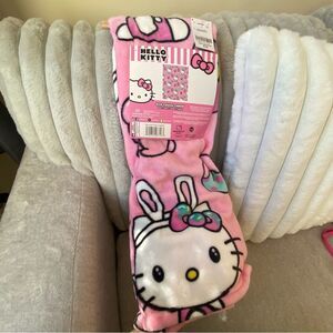 Hello Kitty Blanket - Pink Easter Blanket - Sanrio Bunny and Egg Blanket (Kids)